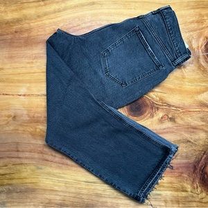 Abercrombie Ultra High Rise Kick Flare Jeans 32 14R x 25"